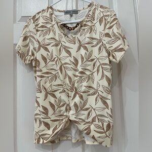 Soft tee that can be dressed up or wear with shorts